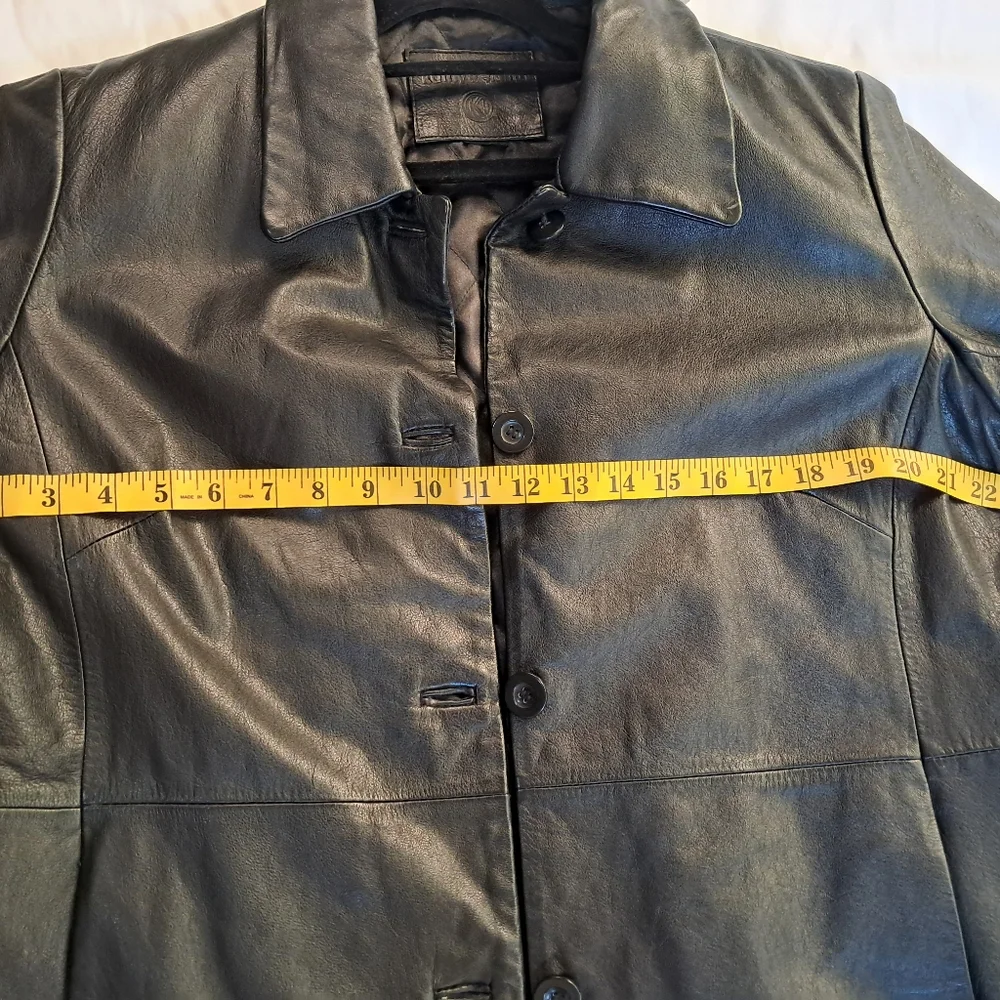 Vintage Kathy Ireland Size L Leather Coat 100% Genuine Mint Condition - Picture 9 of 12